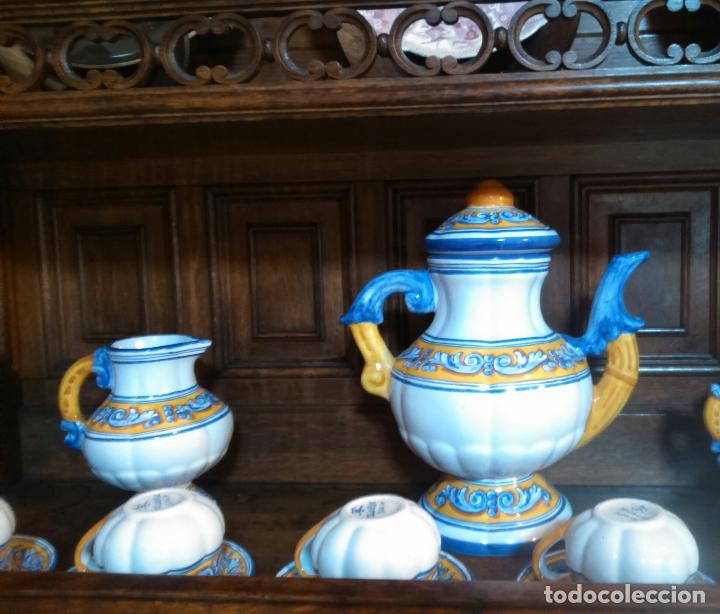 Antig&uuml;edades: Juego de cafe Talavera - Foto 12