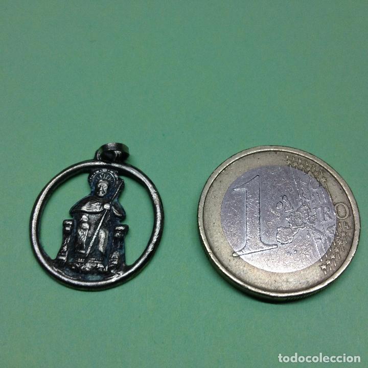 Antig&uuml;edades: ANTIGUA MEDALLA RELIGIOSA - Foto 2