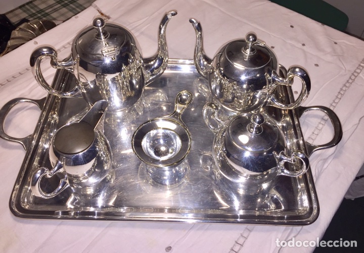 Antig&uuml;edades: Servicio de te en metal plateada - Foto 1