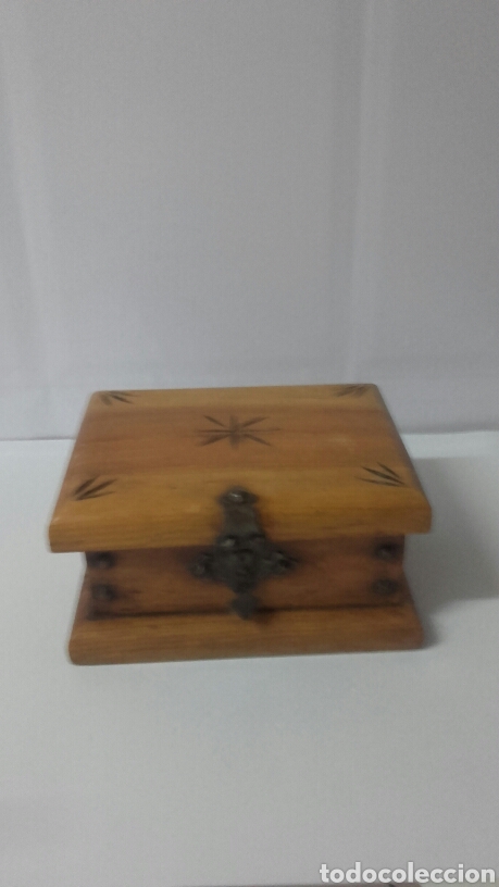 Antig&uuml;edades: ANTIGUA CAJA DE MADERA RUSTICA - Foto 1