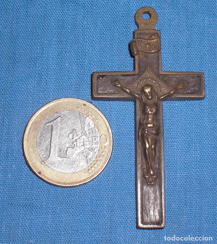 Antig&uuml;edades: Antiguo crucifijo - Foto 1