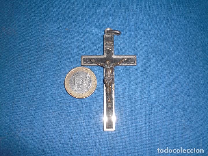 Antig&uuml;edades: Antiguo crucifijo - Foto 1