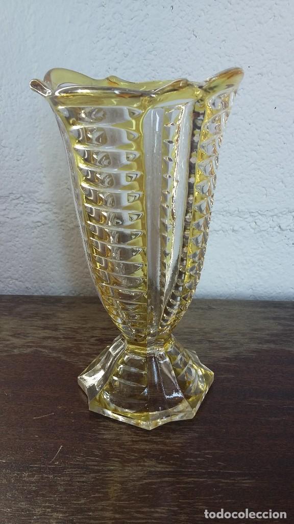Antig&uuml;edades: FLORERO CRISTAL - Foto 2