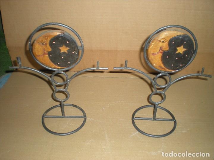 Antig&uuml;edades: juego de dos candelabros originales