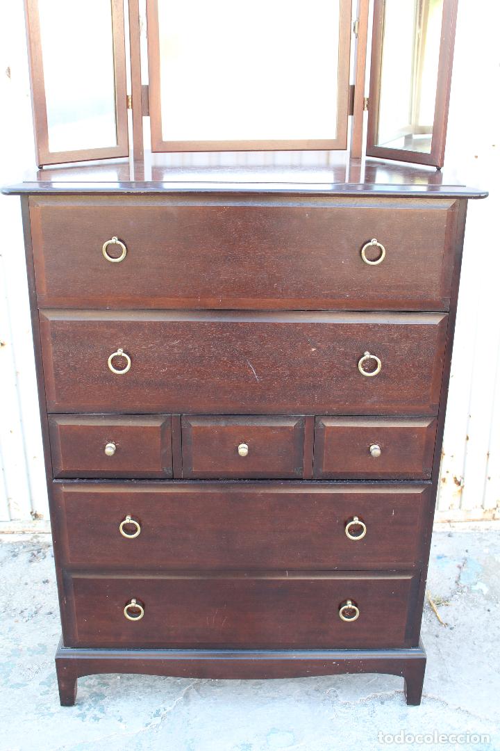 Antig&uuml;edades: comoda en madera con espejo triptico - Foto 2