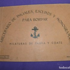 Antigüedades: ALBUM DE BORDADO HILATURAS DE FABRA & COAST Nº 2