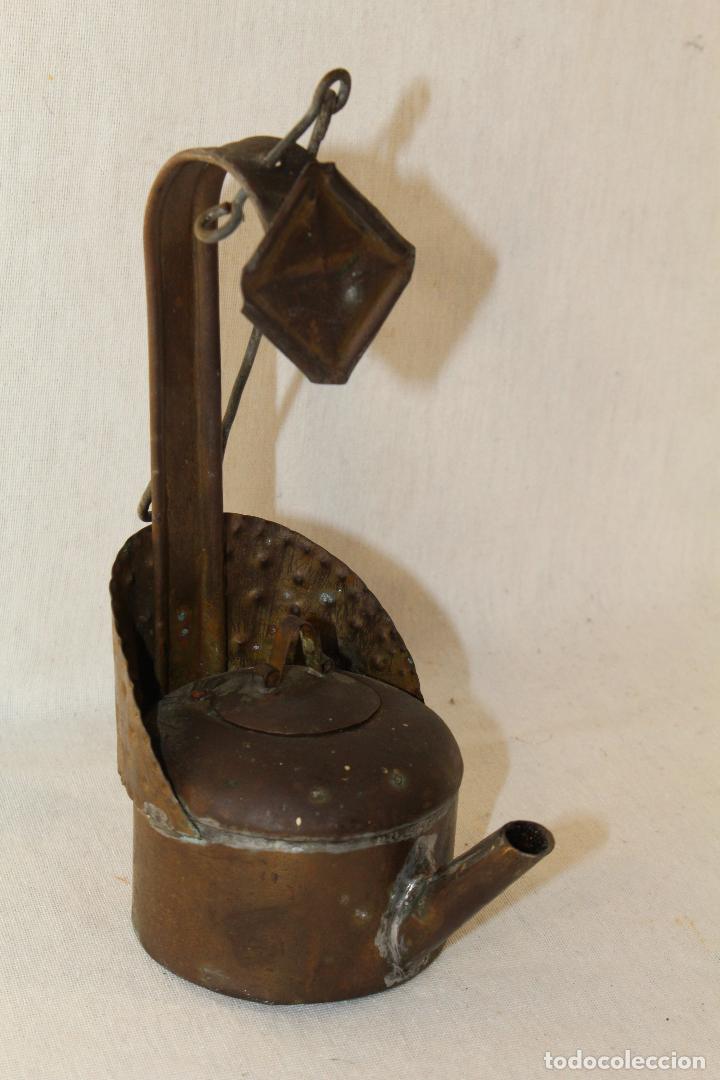 Antig&uuml;edades: candil antiguo de aceite en metal - Foto 4