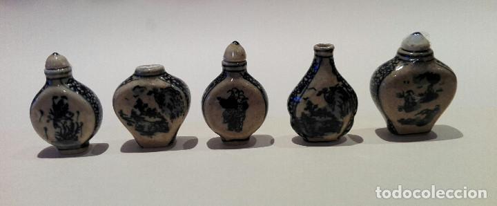 Antigüedades: Lote compuesto por 5 perfumeros o snuff bottle en cerámica china - Foto 1 - 84745376