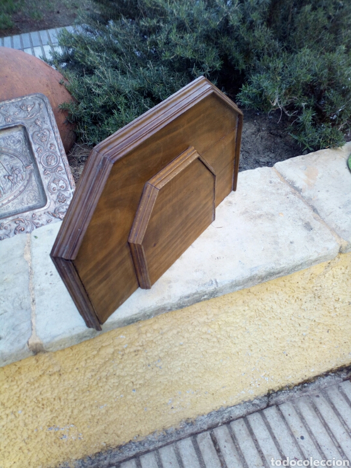Antig&uuml;edades: Peana de iglesia de nogal - Foto 3