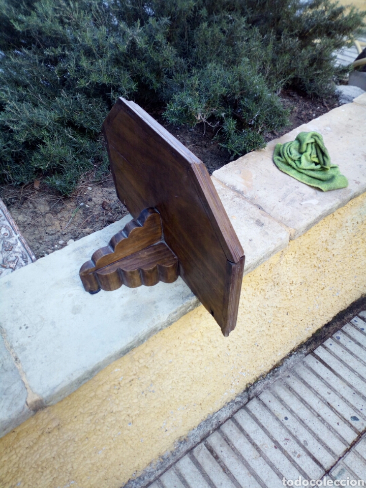 Antig&uuml;edades: Peana de iglesia de nogal - Foto 4