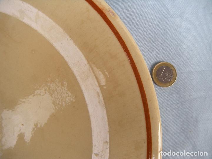 Antig&uuml;edades: PLATO CON FLOR 32,5 CM. - Foto 2