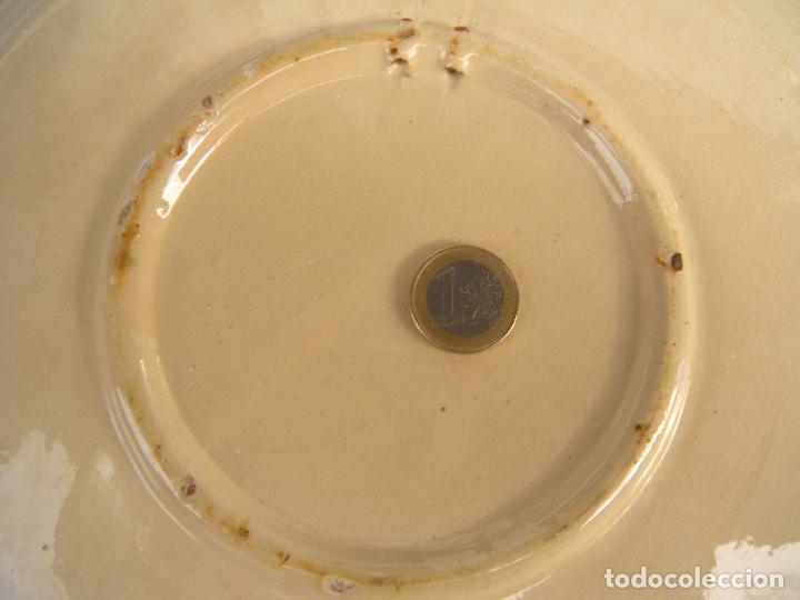 Antig&uuml;edades: PLATO CON FLOR 32,5 CM. - Foto 4