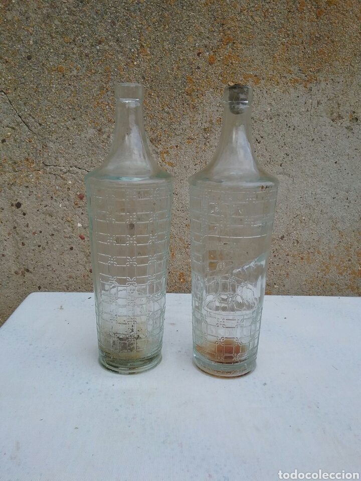 Antig&uuml;edades: Botellas anis las cadenas - Foto 1