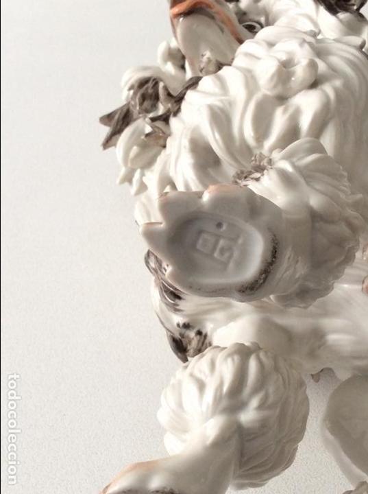 Antig&uuml;edades: Perro porcelana Algora - Foto 6