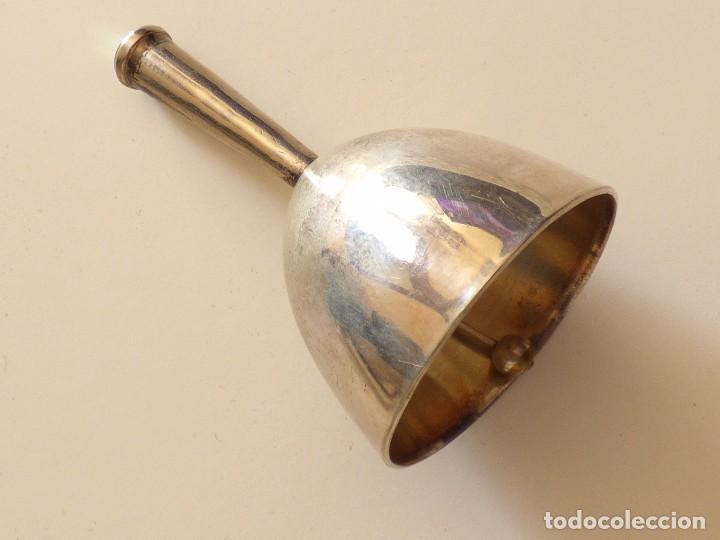 Antig&uuml;edades: CAMPANILLA O LLAMADOR DE MESA - Foto 2