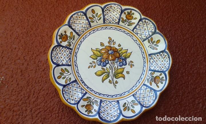 Antig&uuml;edades: Plato cer&aacute;mica de talavera - Foto 1