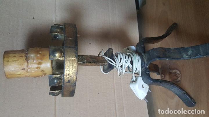 Antig&uuml;edades: LAMPARA FORJA MESA - Foto 2