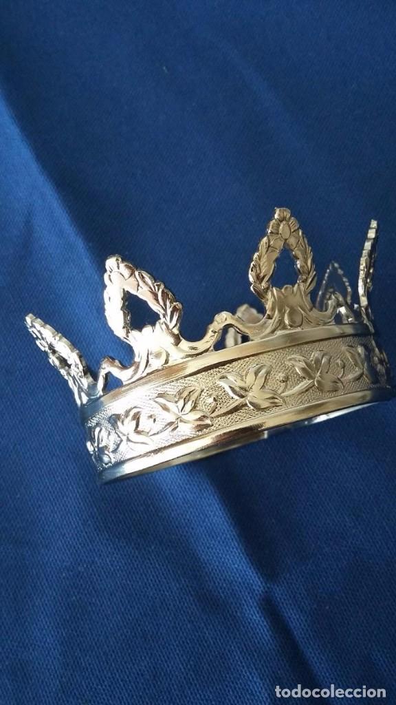 Antig&uuml;edades: Corona de bronce ba&ntilde;ada en plata - Foto 5