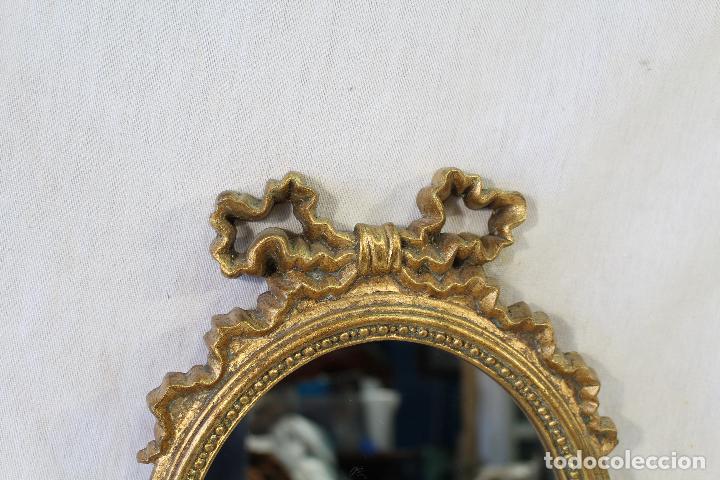 Antig&uuml;edades: ESPEJO EN RESINA DORADA - Foto 3