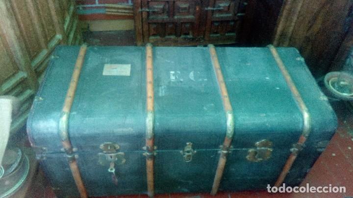 Antig&uuml;edades: baul antiguo - Foto 1