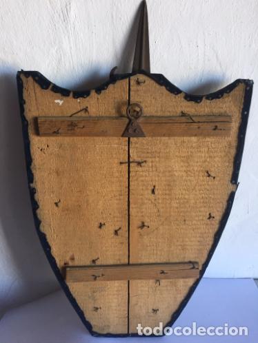 Antig&uuml;edades: ESCUDO MEDIEVAL - Foto 6