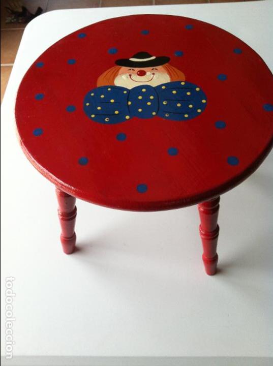 Antig&uuml;edades: SILLA O TABURETE INFANTIL - Foto 1