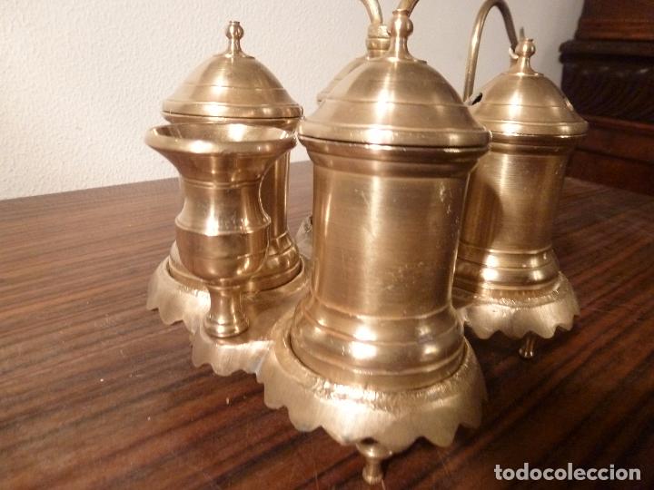 Antig&uuml;edades: ESCRIBANIA DE BRONCE CON CAMPANA - Foto 3