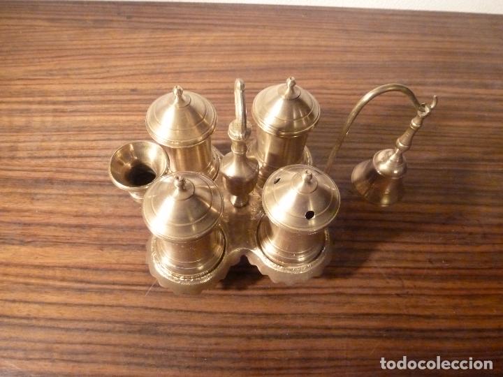 Antig&uuml;edades: ESCRIBANIA DE BRONCE CON CAMPANA - Foto 5
