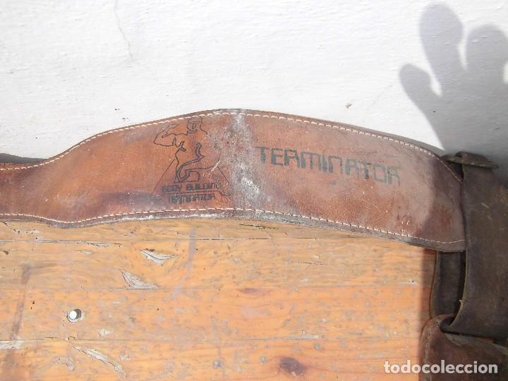 Antig&uuml;edades: cinturon terminator con cencerro - Foto 3