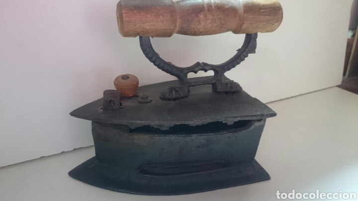 Antig&uuml;edades: ANTIGUA PLANCHA CARB&Oacute;N &iexcl;OFERTA! - Foto 1