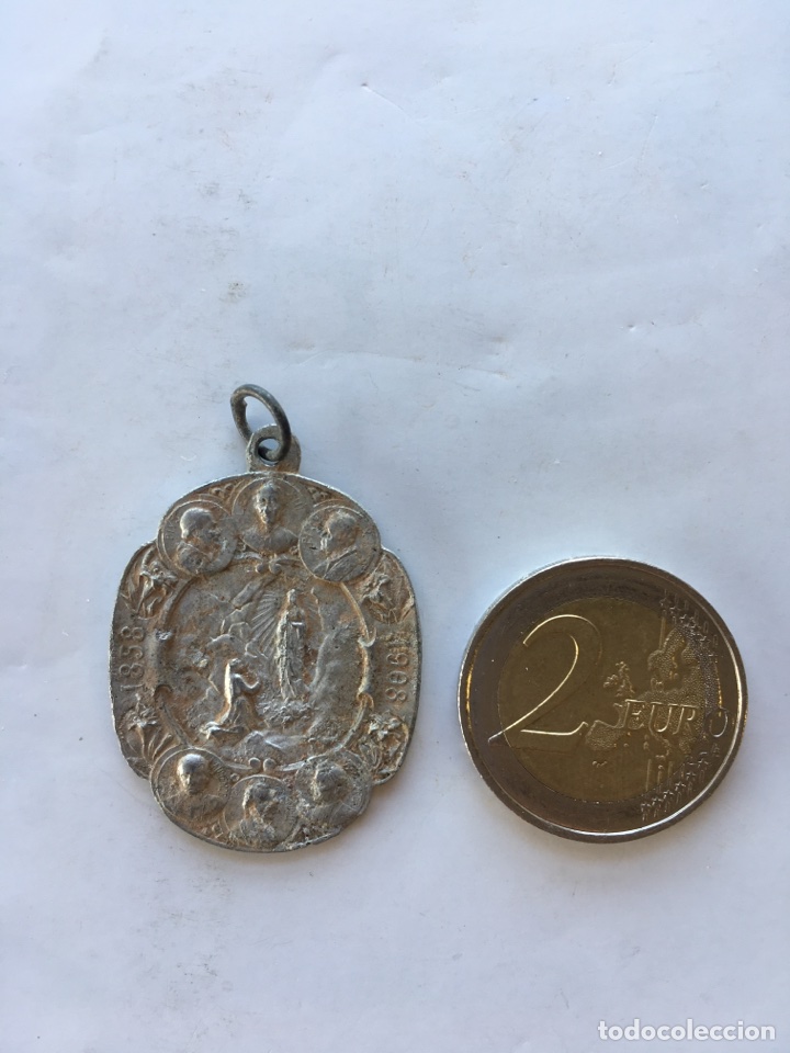 Antig&uuml;edades: Medalla Mariana 1858/1908 (h.1940?) - Foto 1
