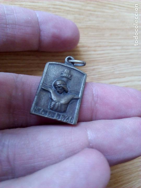 Antig&uuml;edades: Antigua Medalla Ecce Homo. - Foto 2