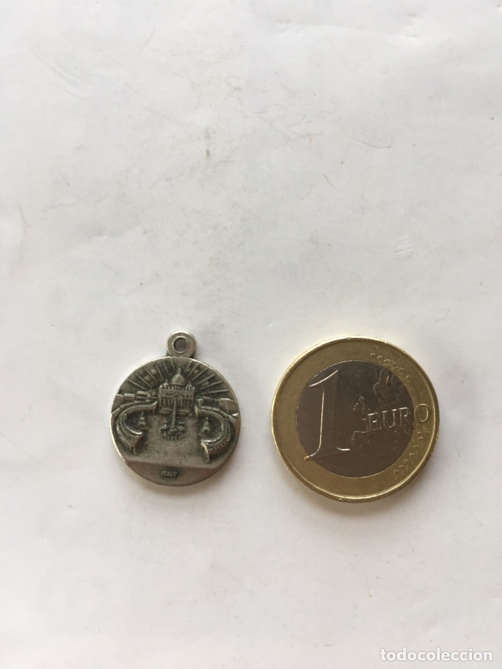 Antig&uuml;edades: Medalla &rdquo;Juan Pablo II&rdquo; (a.2005) - Foto 2
