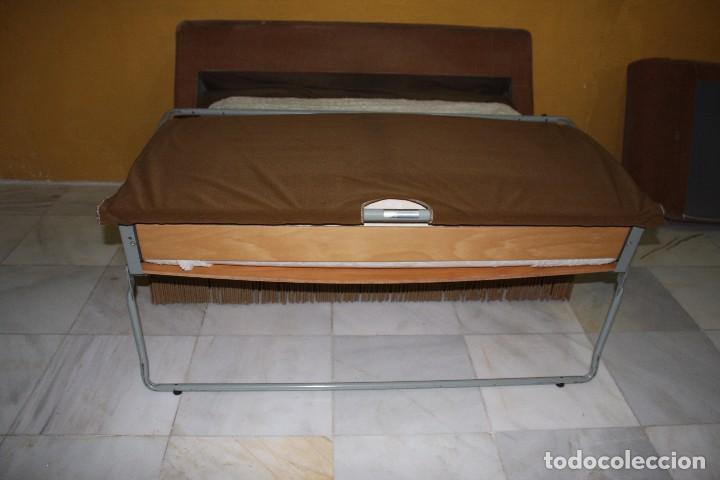 Antig&uuml;edades: Sof&aacute; cama terciopelo. Ref. 6037 - Foto 7