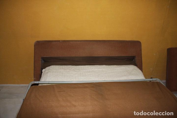 Antig&uuml;edades: Sof&aacute; cama terciopelo. Ref. 6037 - Foto 8