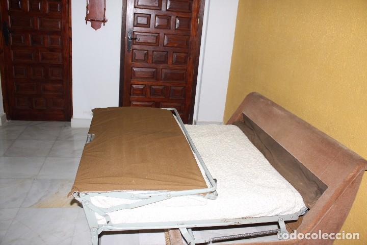 Antig&uuml;edades: Sof&aacute; cama terciopelo. Ref. 6037 - Foto 9