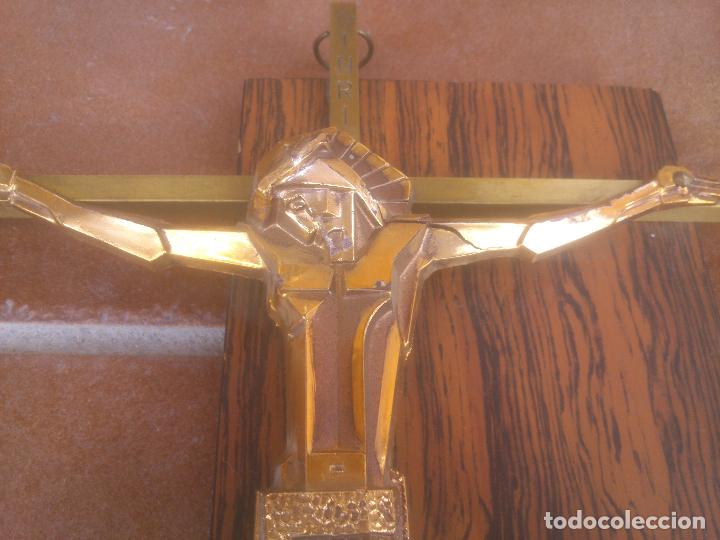 Antig&uuml;edades: INRI SOBRE TABLA A&Ntilde;OS;70S - Foto 2