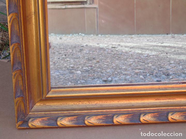 Antig&uuml;edades: ANTIGUO ESPEJO RECTANGULAR EN MADERA DORADA. 148CM X 78CM - Foto 3