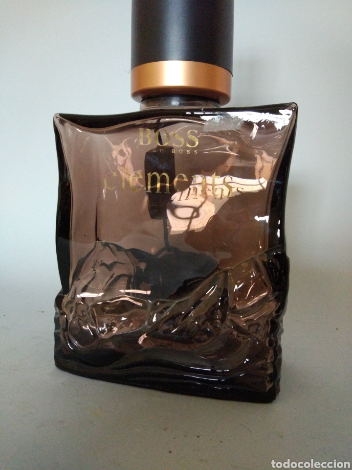 Antig&uuml;edades: Gran botella perfume Hugo Boss - Foto 1
