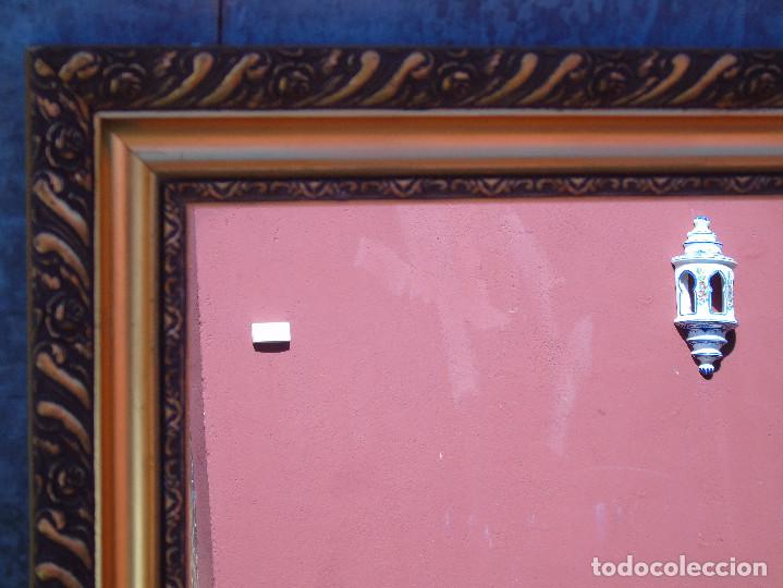 Antig&uuml;edades: ANTIGUO ESPEJO RECTANGULAR DE MADERA DORADA, CON FLORECITAS. 134CM X 86CM - Foto 3