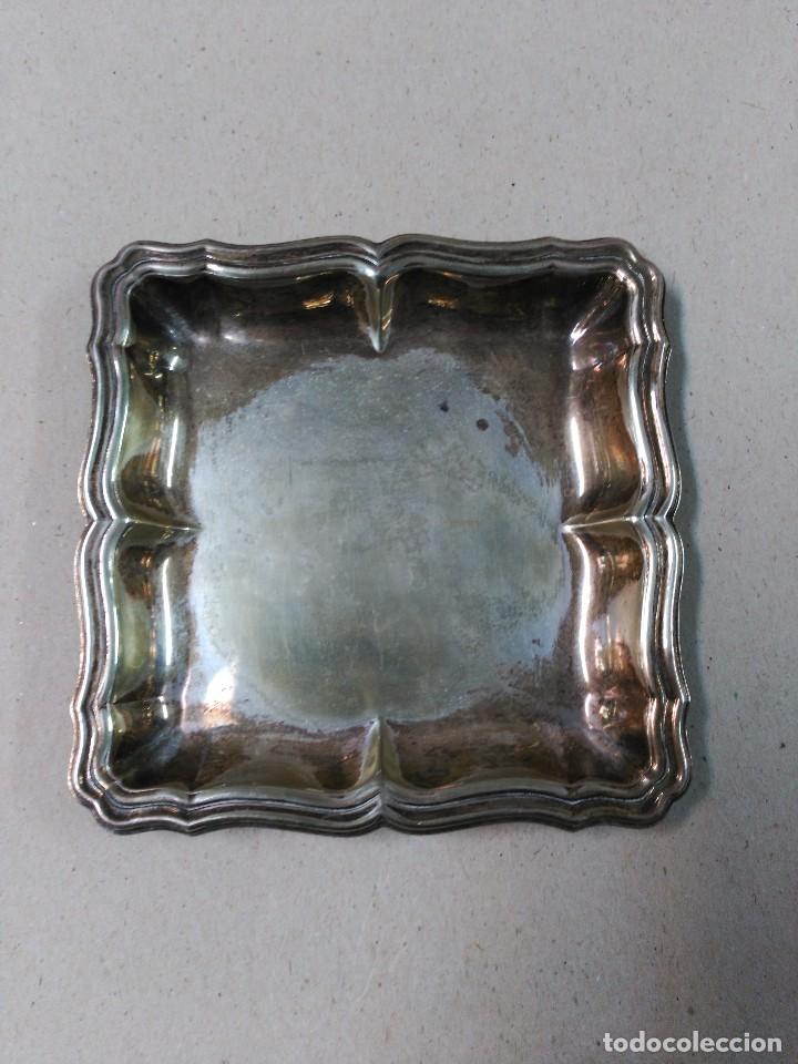 Antig&uuml;edades: BANDEJA DE METAL PLATEADO - Foto 1