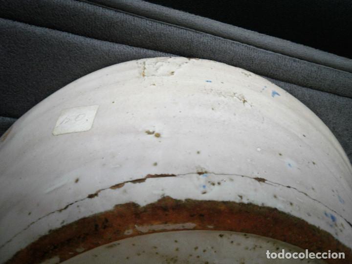 Antig&uuml;edades: Fuente de cer&aacute;mica. - Foto 5