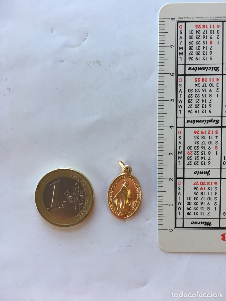 Antig&uuml;edades: Medalla &rdquo;Virgen Mar&iacute;a&rdquo; (h.1950?) - Foto 1