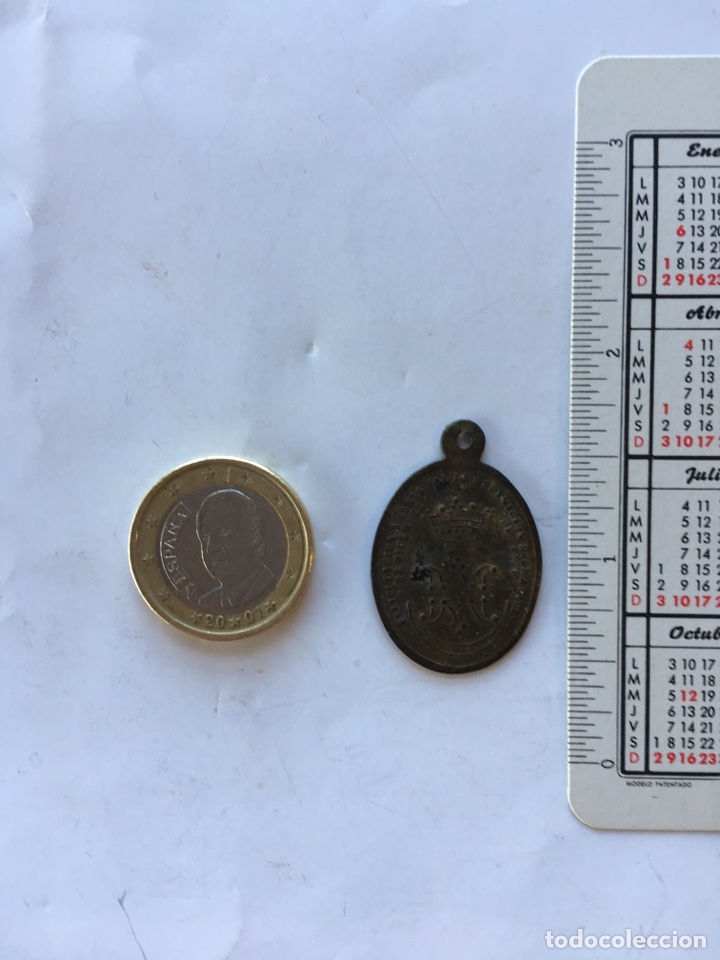 Antig&uuml;edades: Medalla en Bronce &rdquo; Inmaculada&rdquo; (h.1940?) - Foto 2