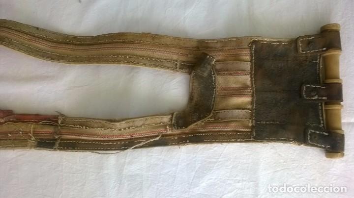 Antig&uuml;edades: CINCHA LONA Y MADERA - BARRIGUERA - Foto 4