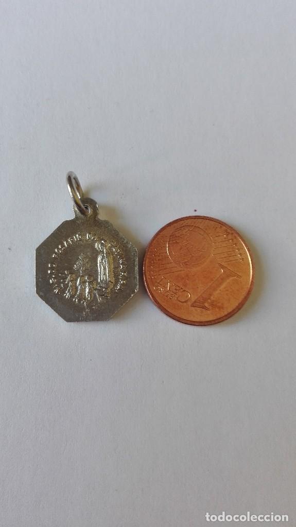 Antig&uuml;edades: Medalla virgen de fatima - Foto 2