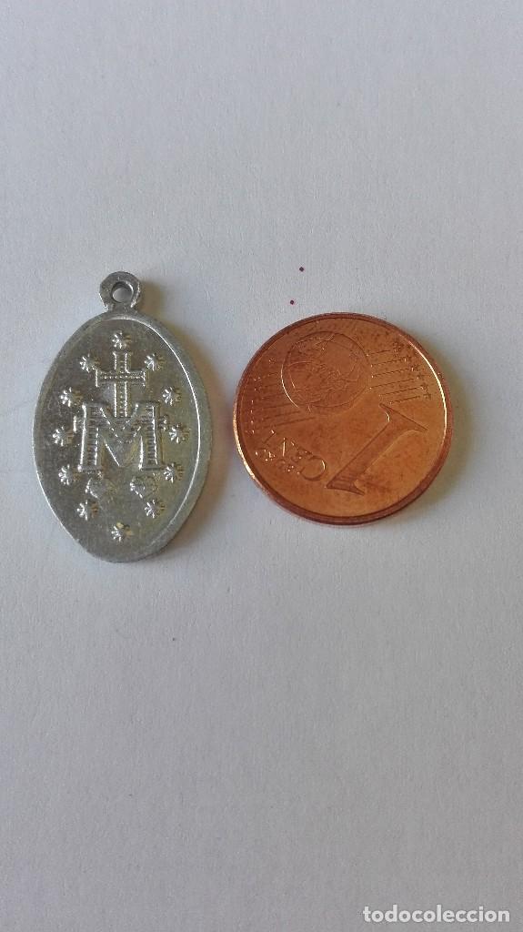 Antig&uuml;edades: Medalla virgen milagrosa - Foto 2