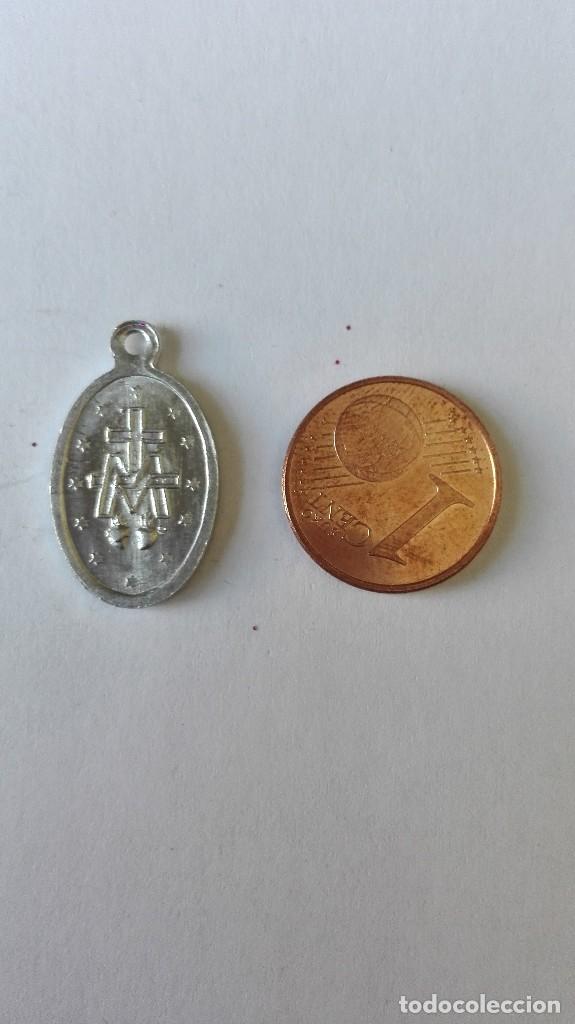 Antig&uuml;edades: Medalla virgen milagrosa - Foto 2