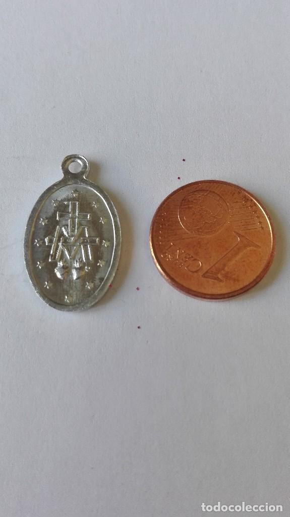 Antig&uuml;edades: Medalla virgen milagrosa - Foto 2