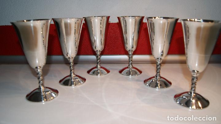 Antig&uuml;edades: Conjunto de 6 Copas en lat&oacute;n plateado. - Foto 12